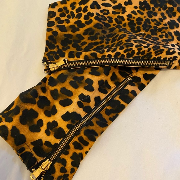 Zara leopard print stretchy skinny pants, size 8 - Picture 6 of 6